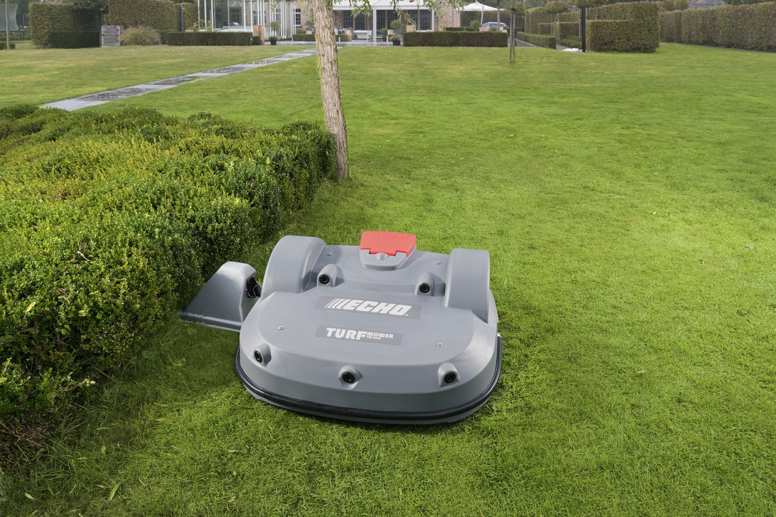 Mähroboter typu ECHO Robotics TM-2050, Neumaschine v Hanau (Obrázek 1)