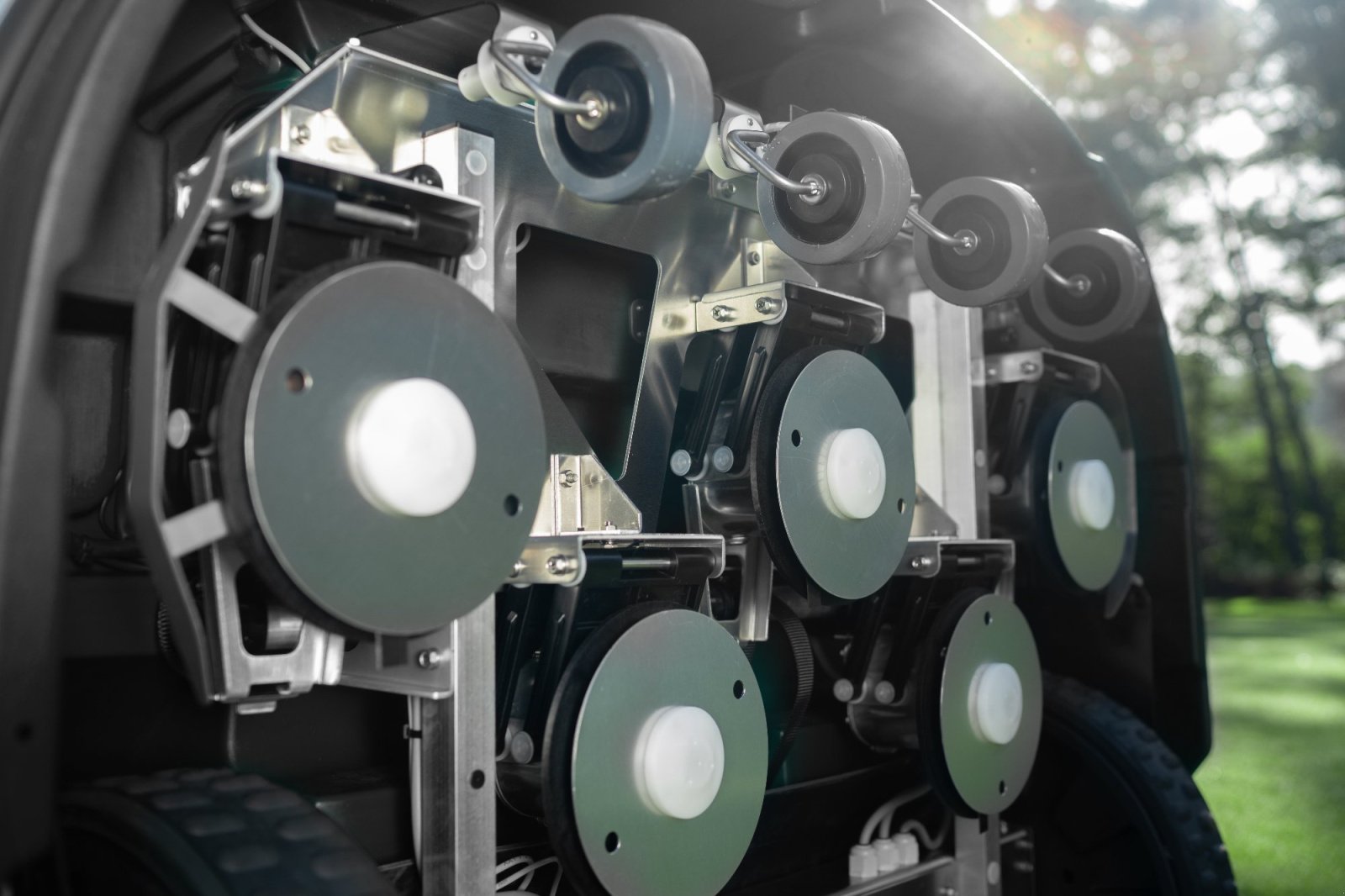 Mähroboter typu ECHO Robotics TM-2050, Neumaschine v Hanau (Obrázek 2)