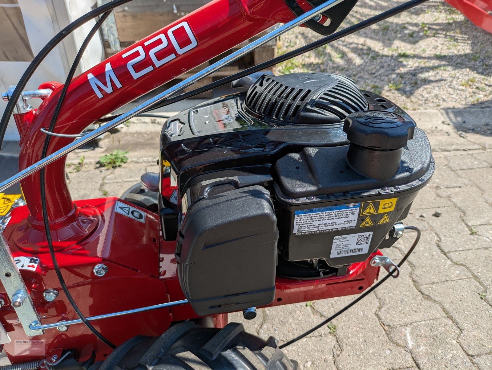 Mähroboter des Typs Eurosystems M220, Neumaschine in Obing (Bild 3)