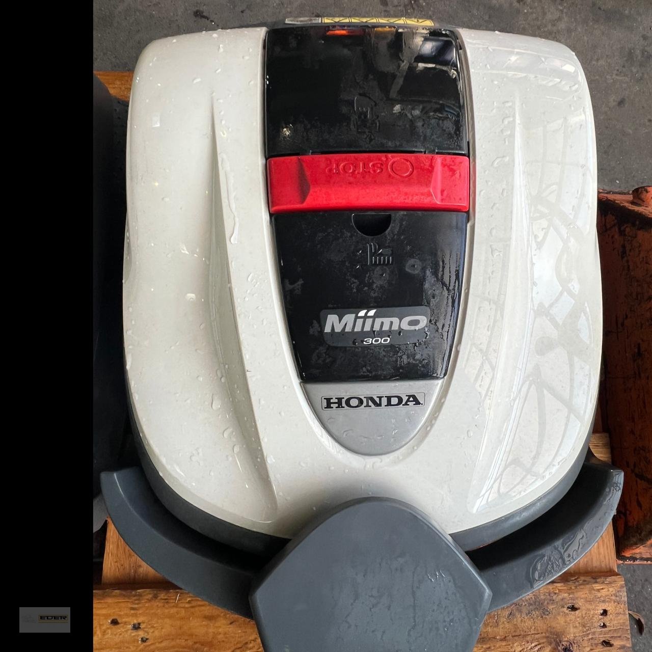 Mähroboter des Typs Honda HRM 300, Vorführmaschine in Kirchheim b. München (Bild 8)