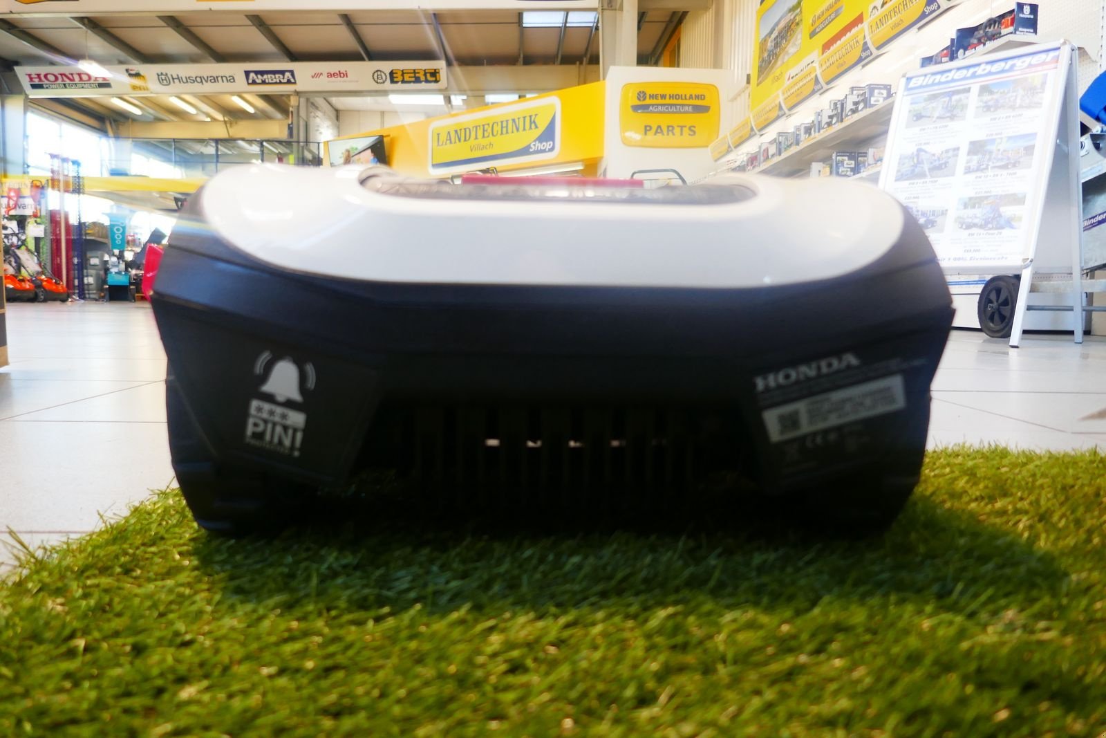 Mähroboter des Typs Honda Miimo HRM 40, Gebrauchtmaschine in Villach (Bild 8)