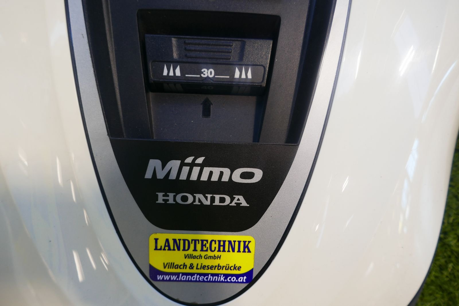 Mähroboter des Typs Honda Miimo HRM 40, Gebrauchtmaschine in Villach (Bild 3)