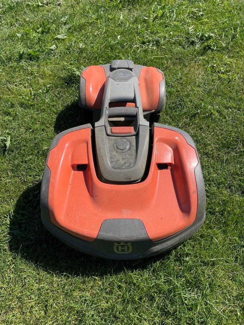 Mähroboter des Typs Husqvarna 535 AWD, Gebrauchtmaschine in Lauterberg/Barbis (Bild 1)