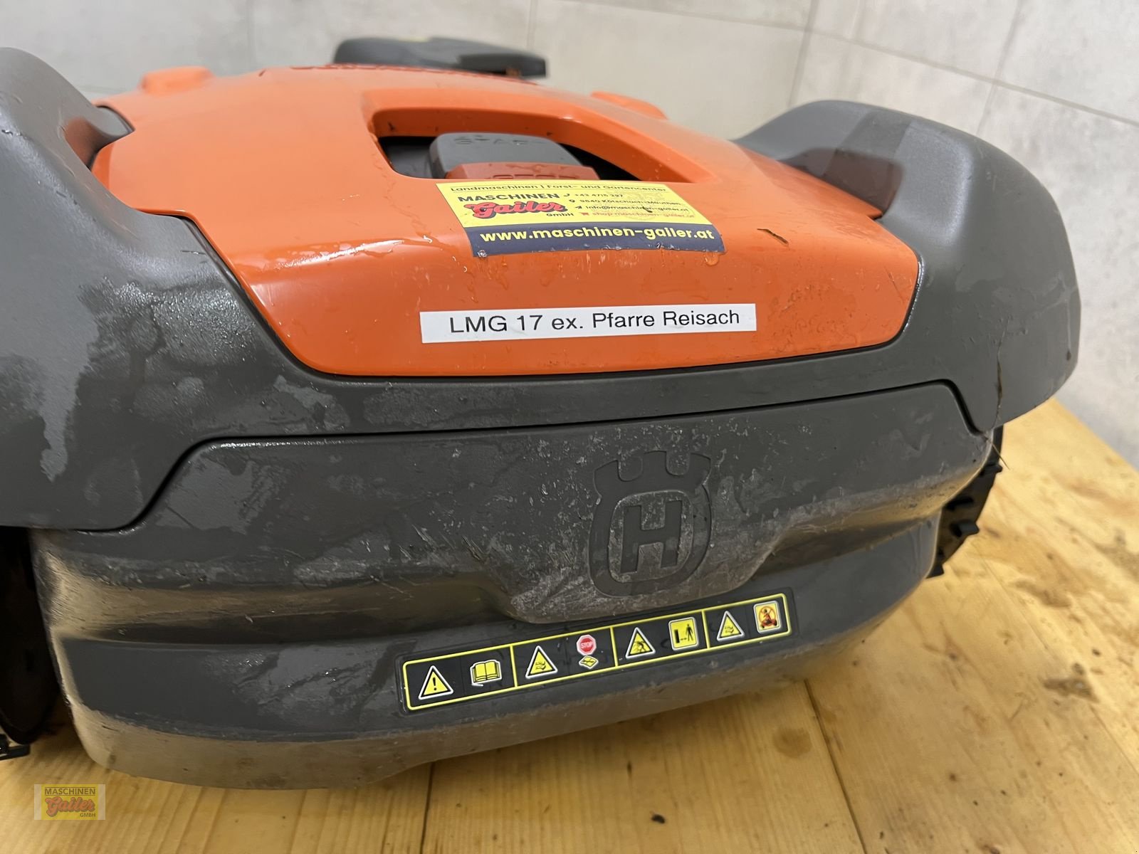 Mähroboter des Typs Husqvarna 550, Gebrauchtmaschine in Kötschach (Bild 4)