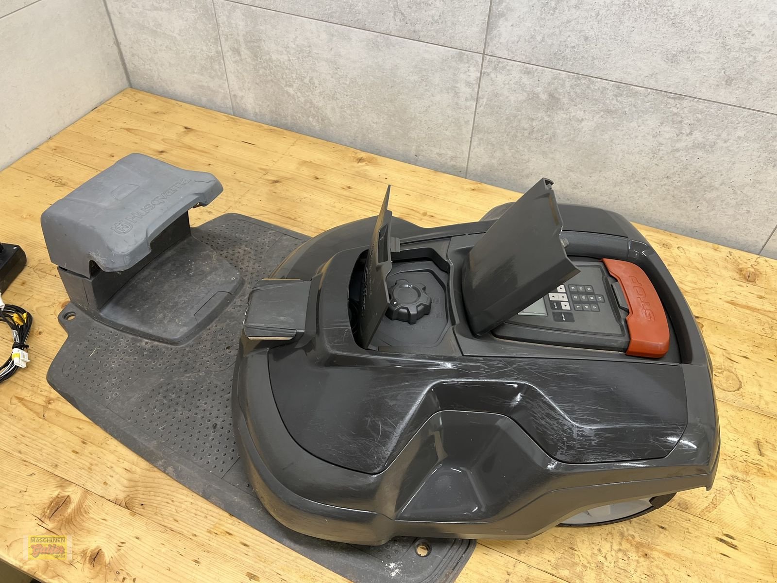 Mähroboter des Typs Husqvarna Automower 310, Gebrauchtmaschine in Kötschach (Bild 8)