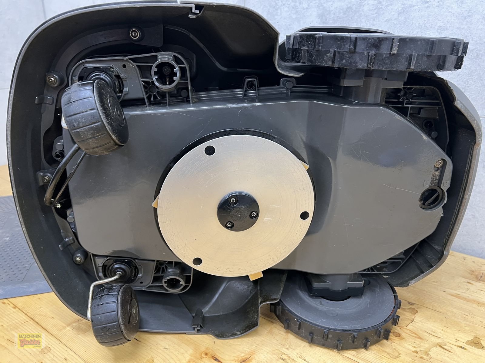 Mähroboter des Typs Husqvarna Automower 415 X, Gebrauchtmaschine in Kötschach (Bild 7)