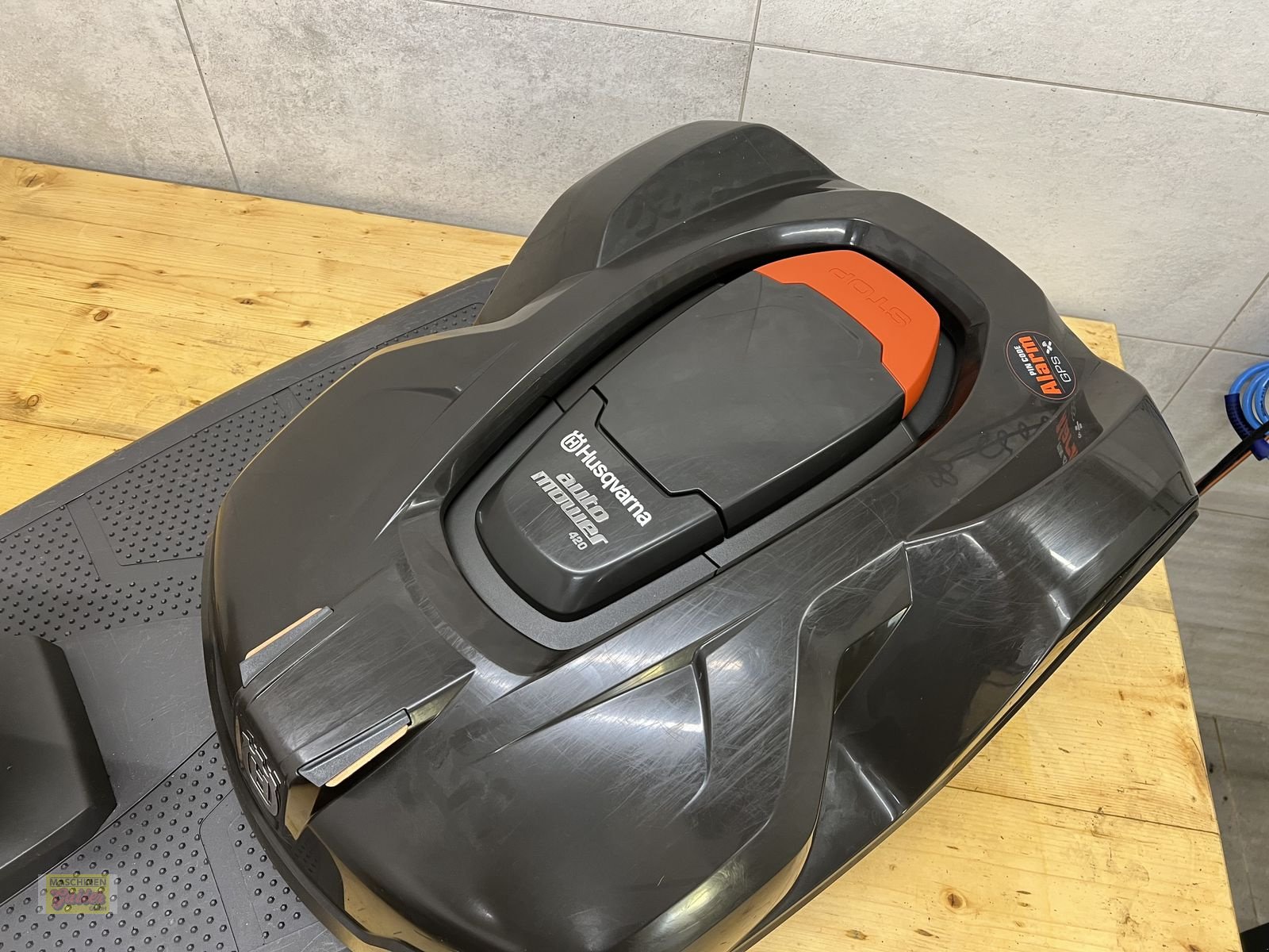 Mähroboter des Typs Husqvarna Automower 420 mit Connect, Gebrauchtmaschine in Kötschach (Bild 5)