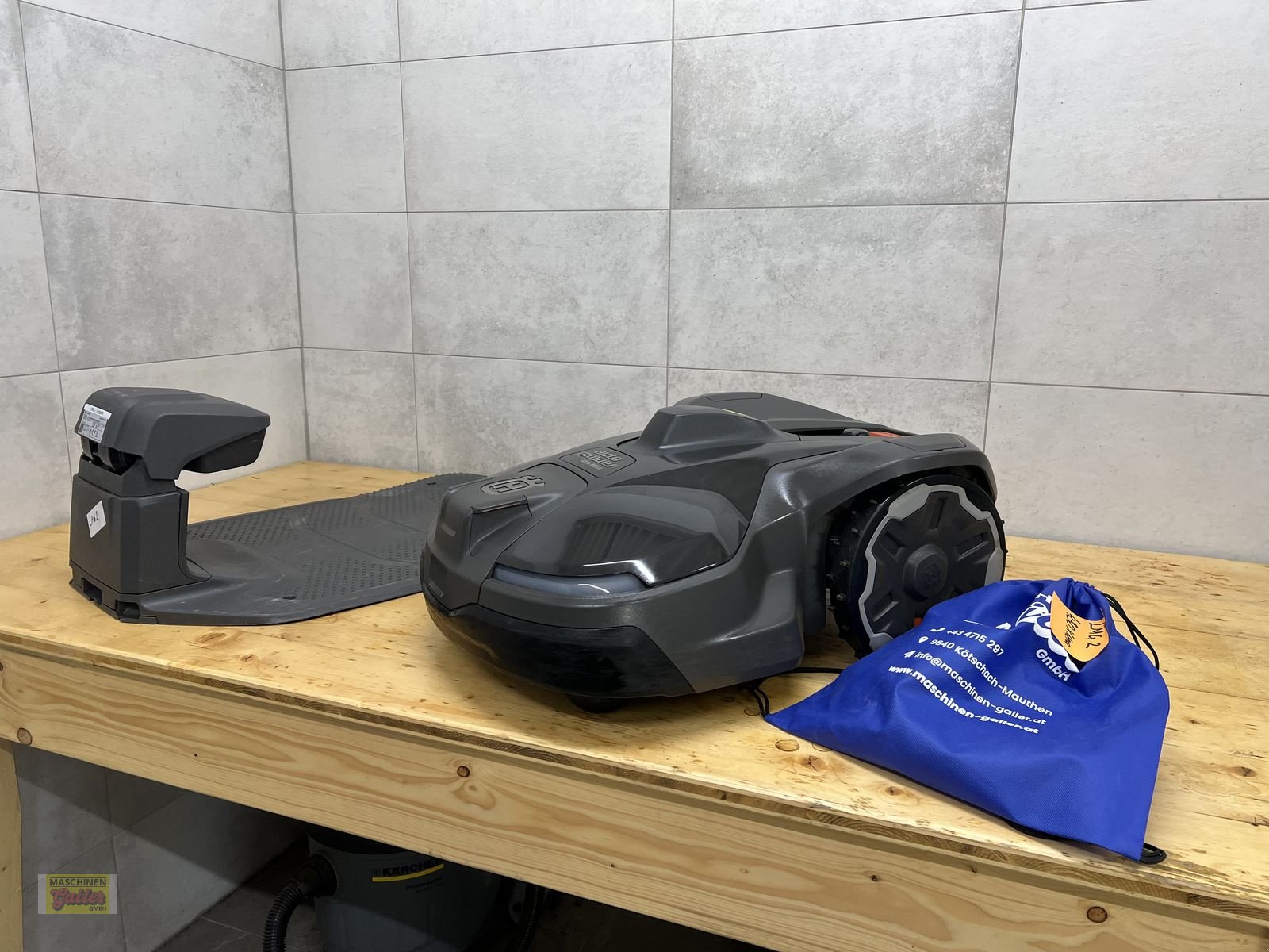 Mähroboter des Typs Husqvarna Automower 430X NERA mit EPOS-Modul, Gebrauchtmaschine in Kötschach (Bild 2)