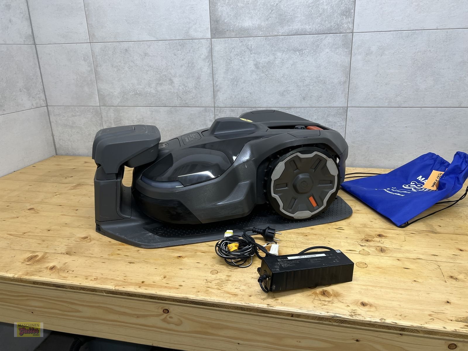 Mähroboter des Typs Husqvarna Automower 430X NERA mit EPOS-Modul, Gebrauchtmaschine in Kötschach (Bild 8)