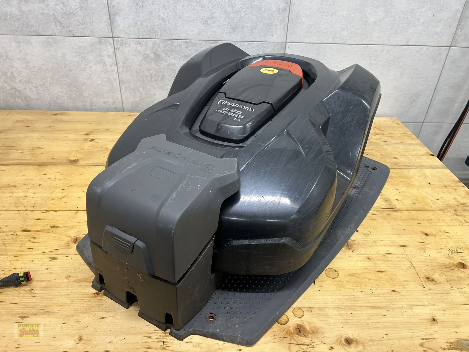 Mähroboter des Typs Husqvarna Automower 440 mit Connect, Gebrauchtmaschine in Kötschach (Bild 7)