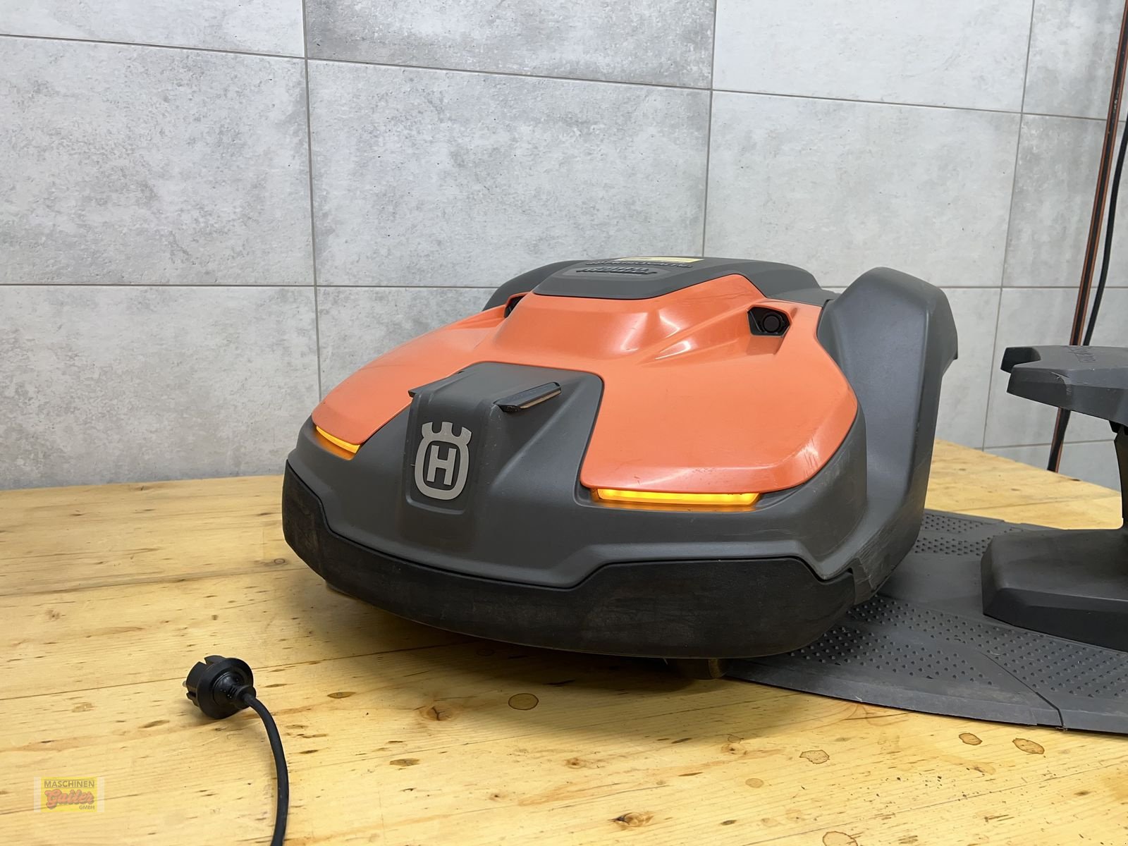 Mähroboter des Typs Husqvarna Automower 550 EPOS, Gebrauchtmaschine in Kötschach (Bild 4)