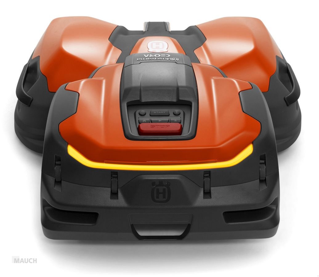 Mähroboter des Typs Husqvarna Ceora 546 EPOS Golfplatz & Sportplatzmäher, Neumaschine in Burgkirchen (Bild 1)