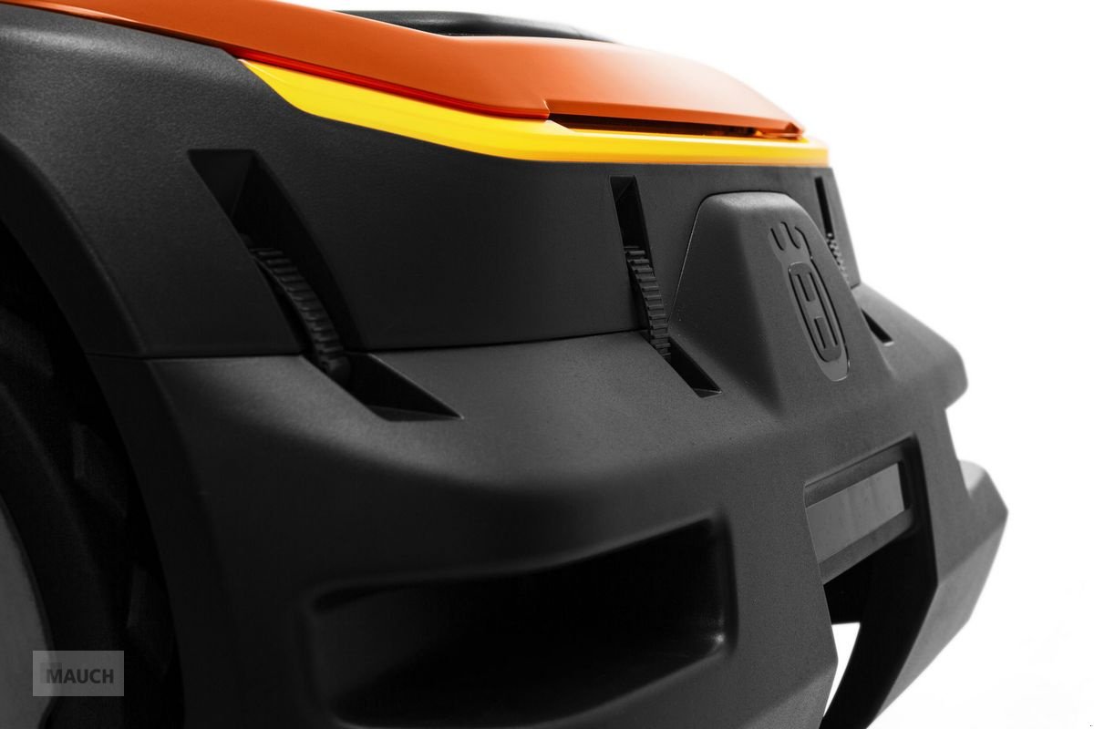 Mähroboter des Typs Husqvarna Ceora 546 EPOS Golfplatz & Sportplatzmäher, Neumaschine in Burgkirchen (Bild 2)