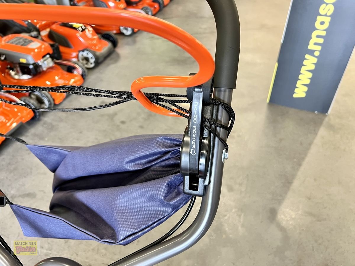 Mähroboter des Typs Husqvarna LB 553 SQe Mulcher, Neumaschine in Kötschach (Bild 9)