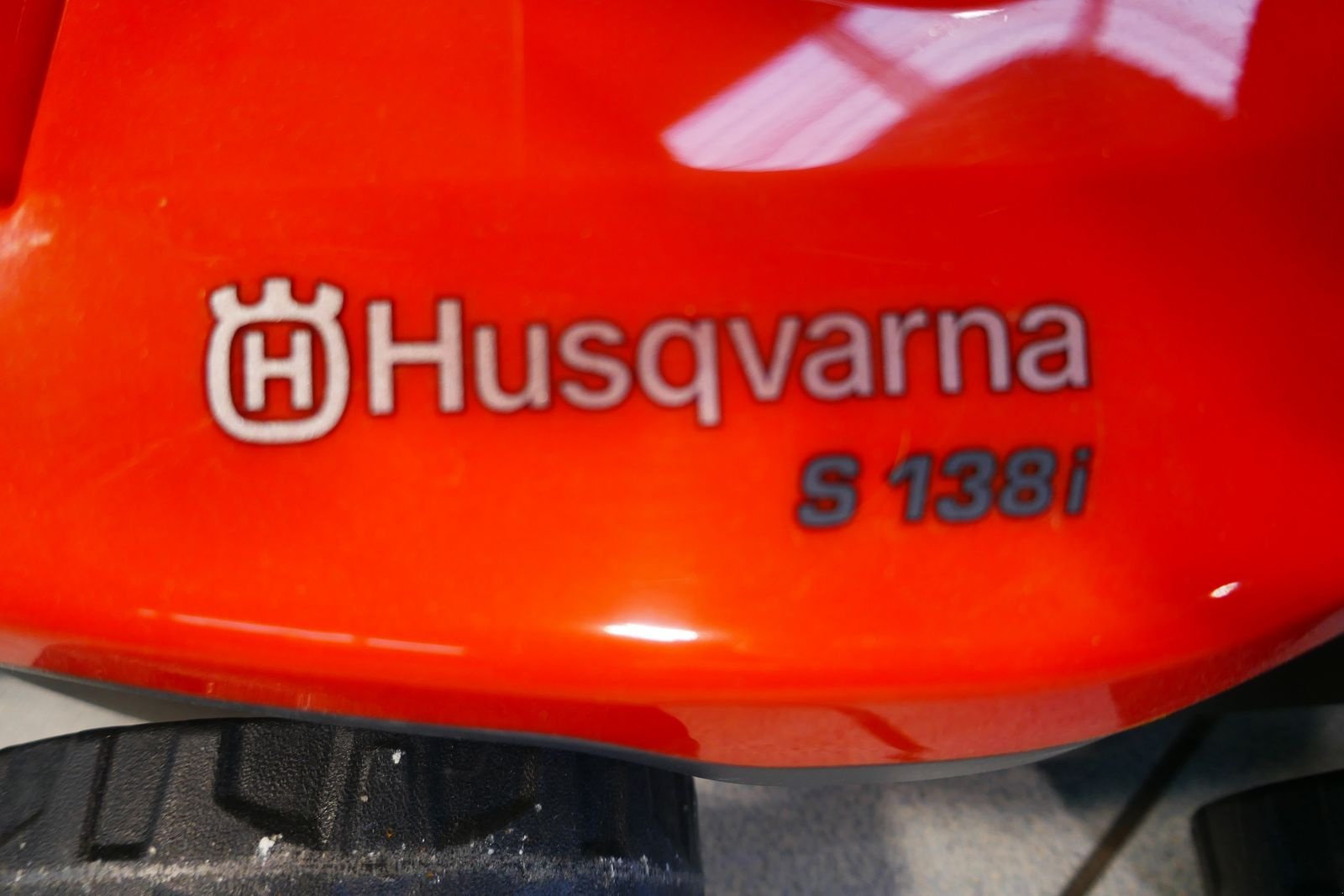 Mähroboter des Typs Husqvarna S138i Akku Vertikutierer, Gebrauchtmaschine in Villach (Bild 7)