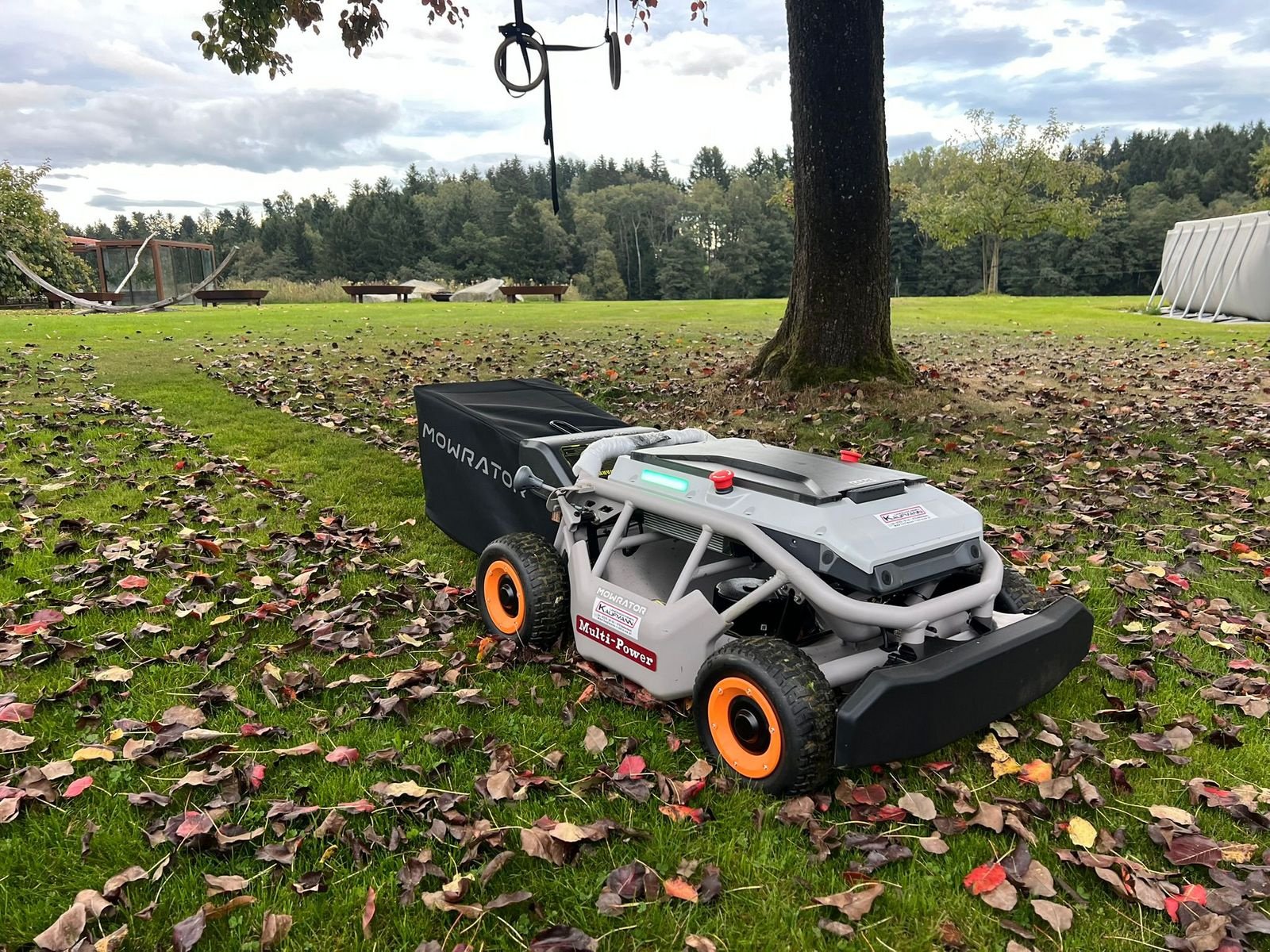 Mähroboter des Typs Sonstige Mowrator S1 4WD Hangmäher/ Rasenmäher, Neumaschine in NATTERNBACH (Bild 9)