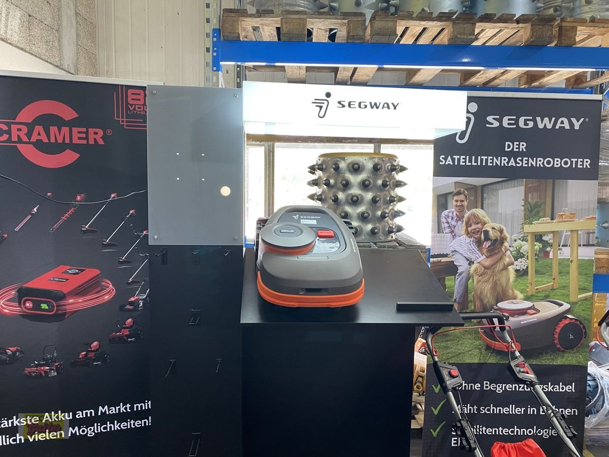 Mähroboter des Typs Sonstige Segway H800E, Neumaschine in Kötschach (Bild 11)