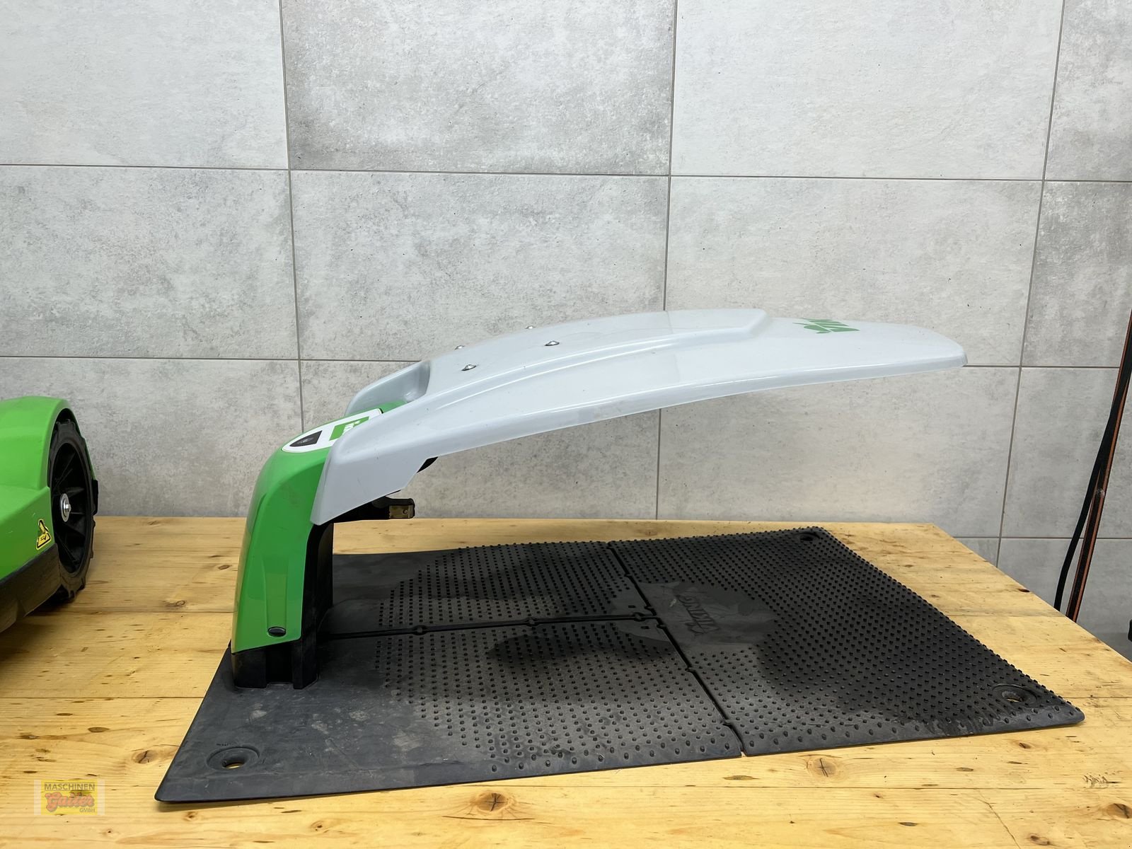 Mähroboter des Typs Sonstige Viking iMow MI 632 P, Gebrauchtmaschine in Kötschach (Bild 2)