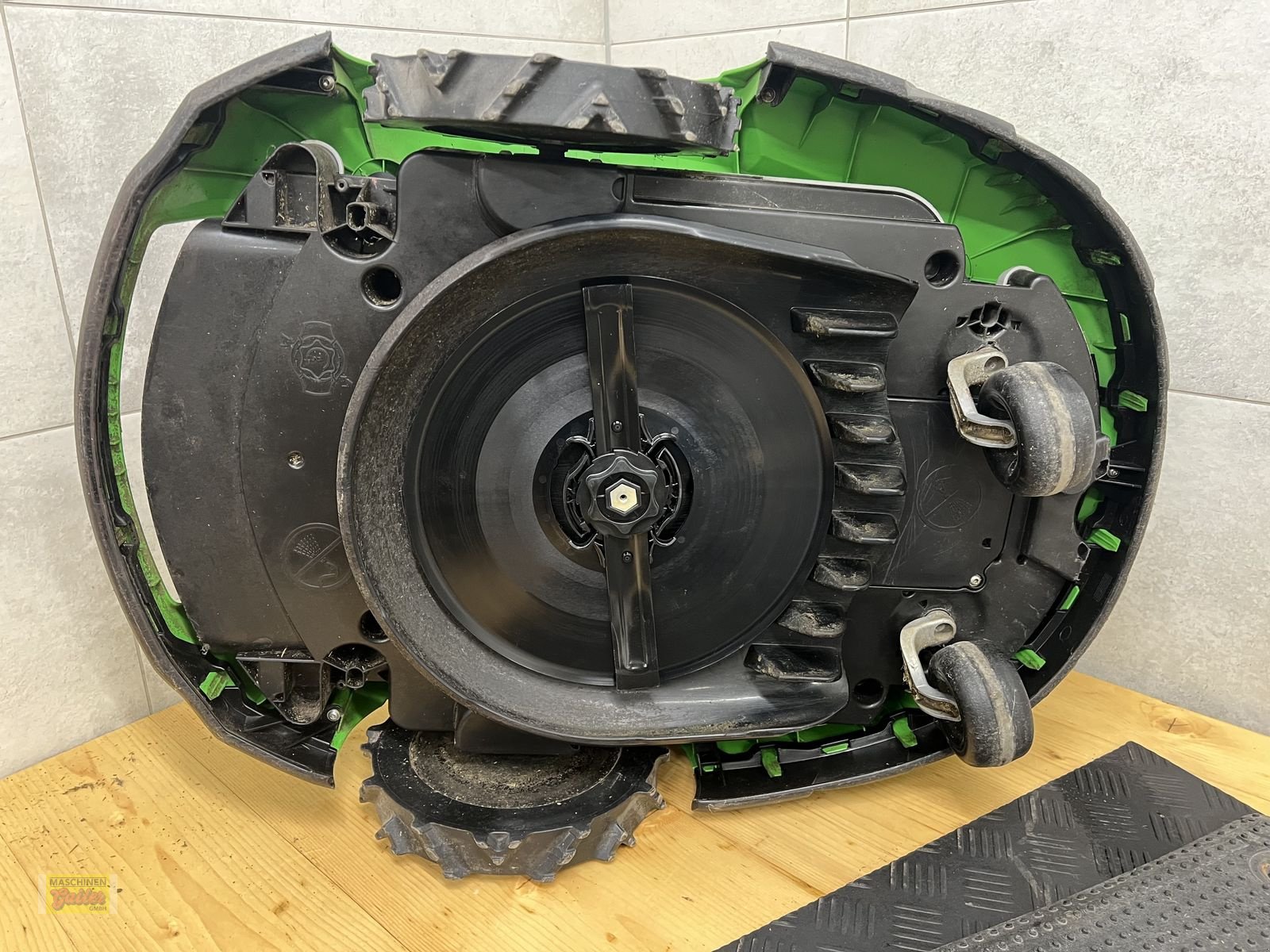 Mähroboter des Typs Sonstige Viking iMow Mi 632, Gebrauchtmaschine in Kötschach (Bild 5)