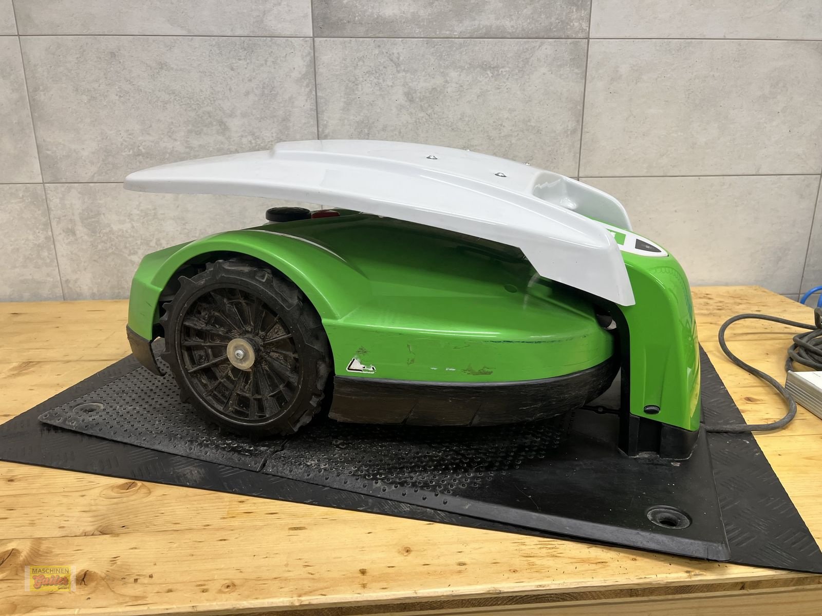 Mähroboter des Typs Sonstige Viking iMow Mi 632, Gebrauchtmaschine in Kötschach (Bild 1)