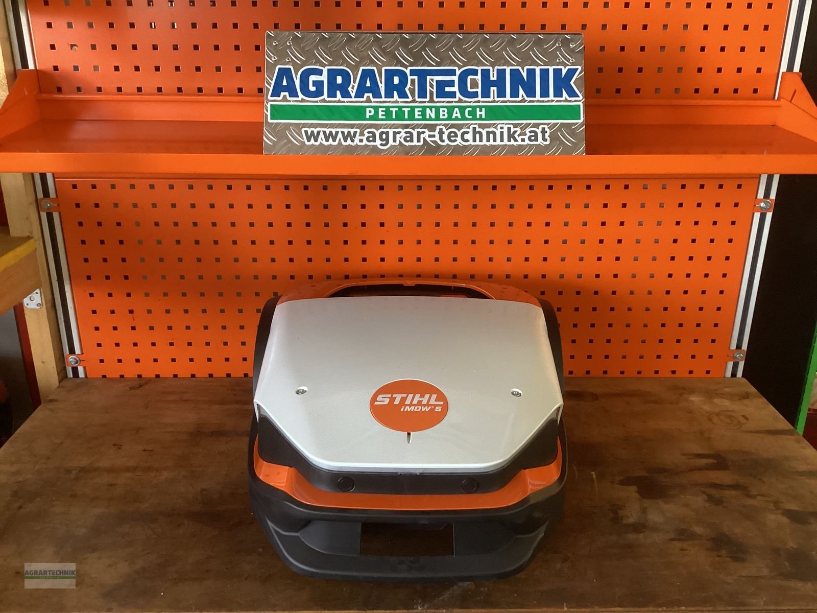 Mähroboter des Typs Stihl IMOW 5 EVO, Gebrauchtmaschine in Pettenbach (Bild 2)