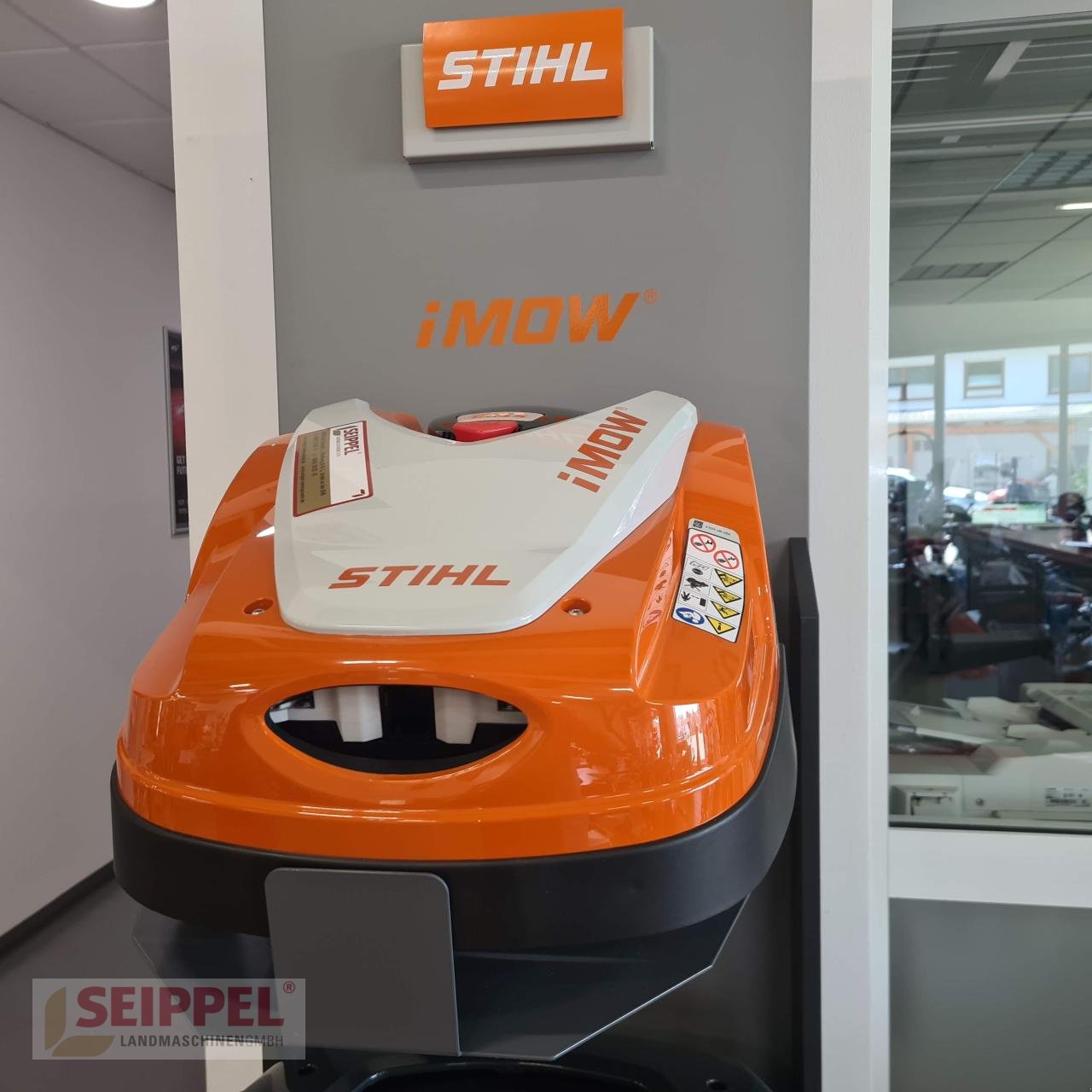 Mähroboter des Typs Stihl RMI 422.2 MÄHROBOTER STIHL, Neumaschine in Groß-Umstadt (Bild 1)