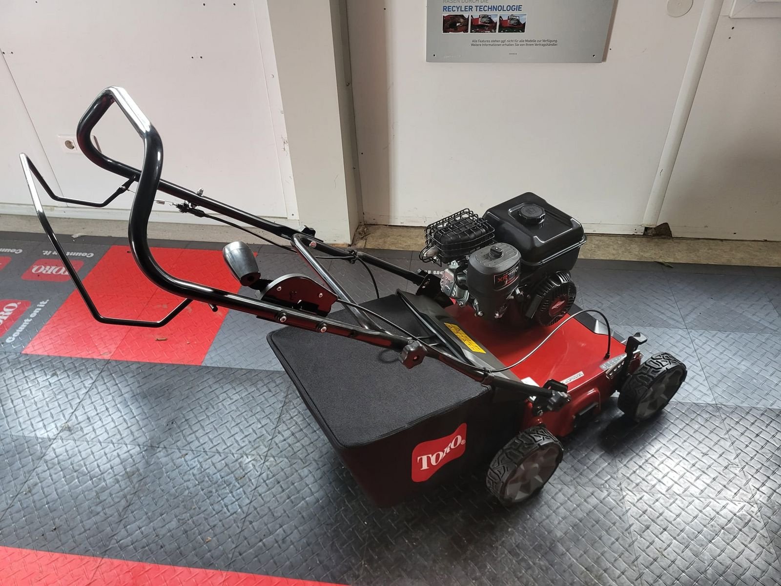 Mähroboter типа Toro Vertikutierer Toro, Neumaschine в NATTERNBACH (Фотография 11)