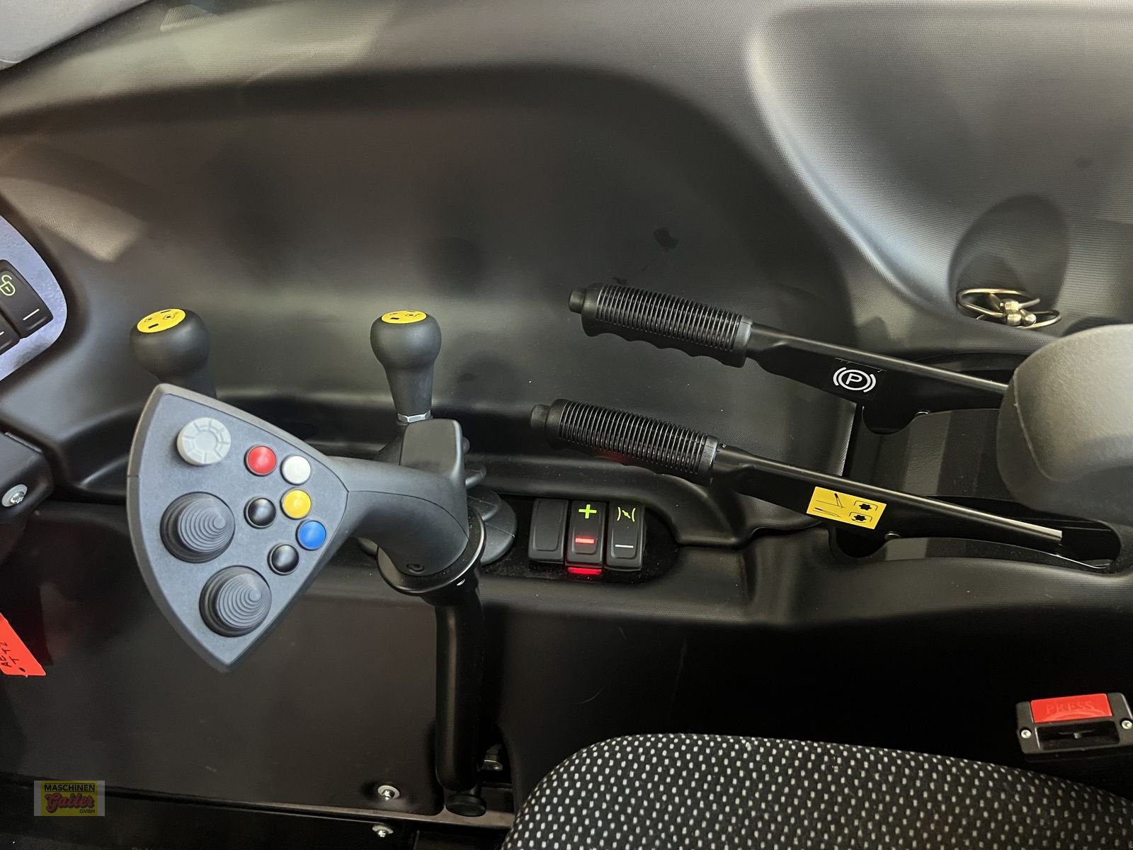 Mähtrak & Bergtrak a típus Aebi TT 211+, Neumaschine ekkor: Kötschach (Kép 9)