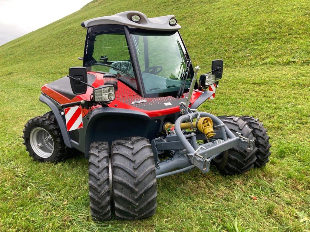 Mähtrak & Bergtrak typu Aebi Tt211, Ausstellungsmaschine v Altendorf (Obrázok 1)