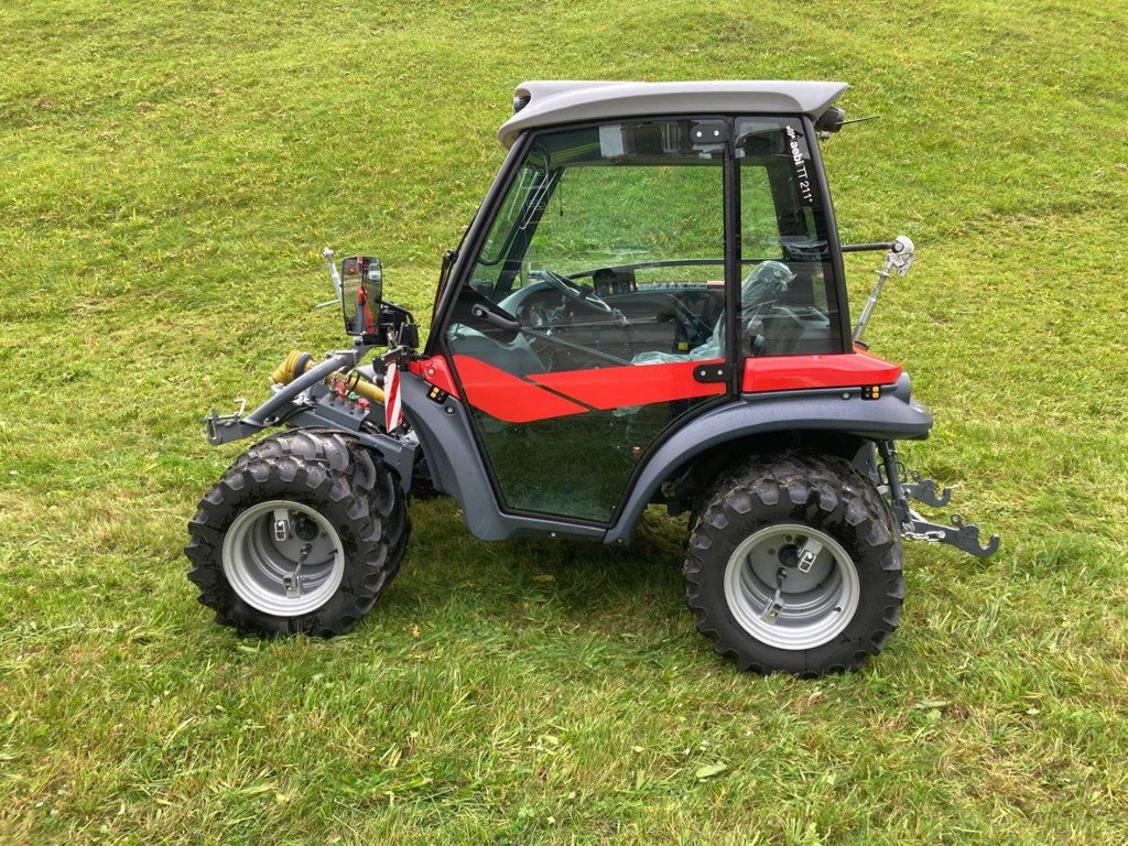 Mähtrak & Bergtrak typu Aebi Tt211, Ausstellungsmaschine v Altendorf (Obrázok 3)