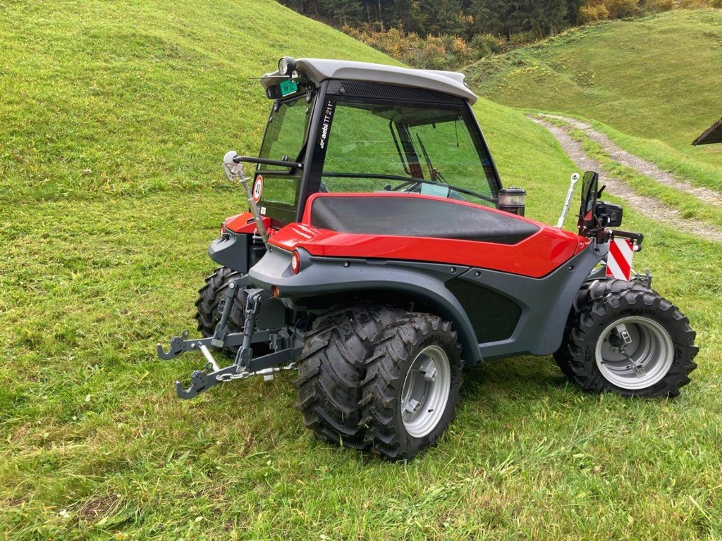 Mähtrak & Bergtrak typu Aebi Tt211, Ausstellungsmaschine v Altendorf (Obrázok 2)