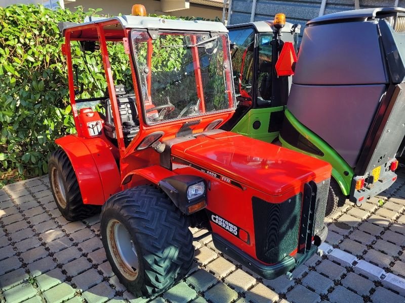 Mähtrak & Bergtrak от тип Antonio Carraro TTR 4400 - GB233, Gebrauchtmaschine в Eppan (BZ) (Снимка 1)