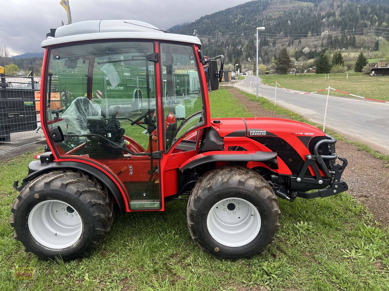 Mähtrak & Bergtrak del tipo Antonio Carraro TTR 7600 INFINITY, Vorführmaschine In Kötschach (Immagine 4)