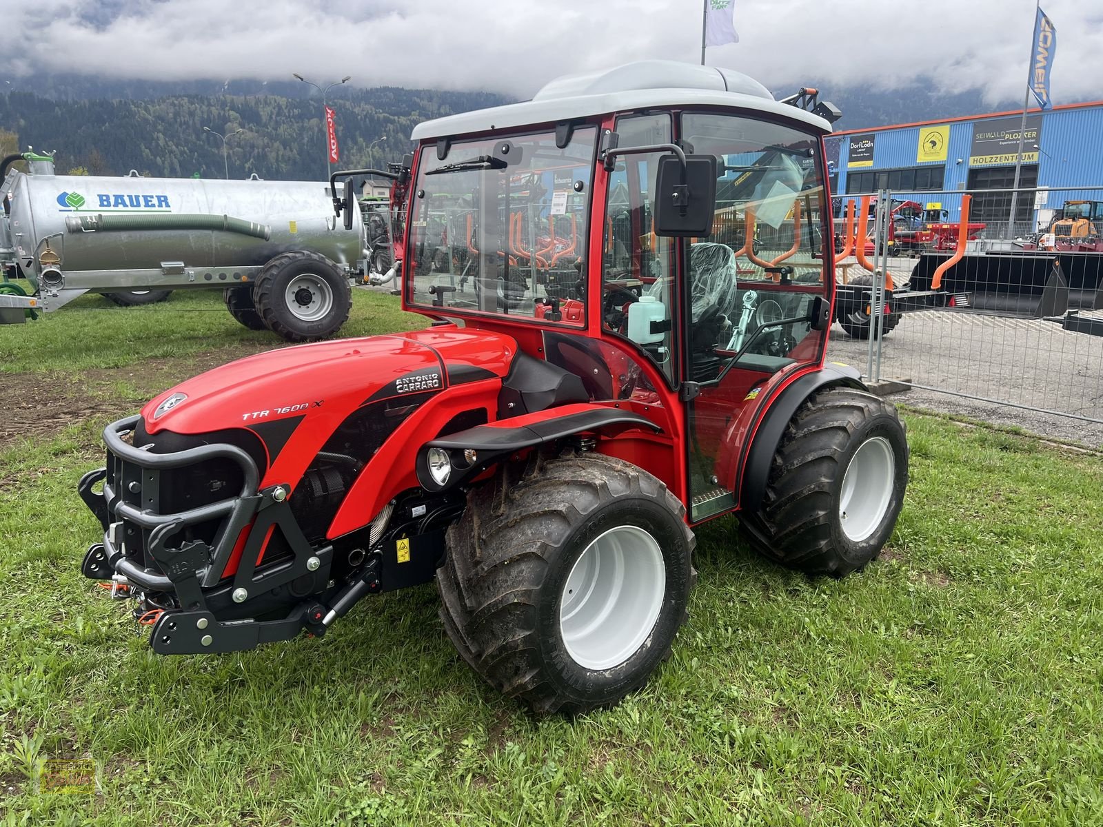 Mähtrak & Bergtrak del tipo Antonio Carraro TTR 7600 INFINITY, Vorführmaschine In Kötschach (Immagine 1)