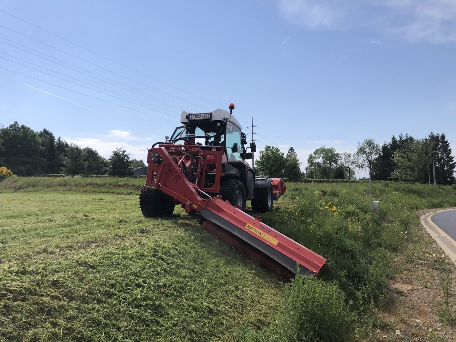 Mähtrak & Bergtrak tip Sauerburger Hangschlepper (alle Modelle), Neumaschine in Wiedemar (Poză 3)