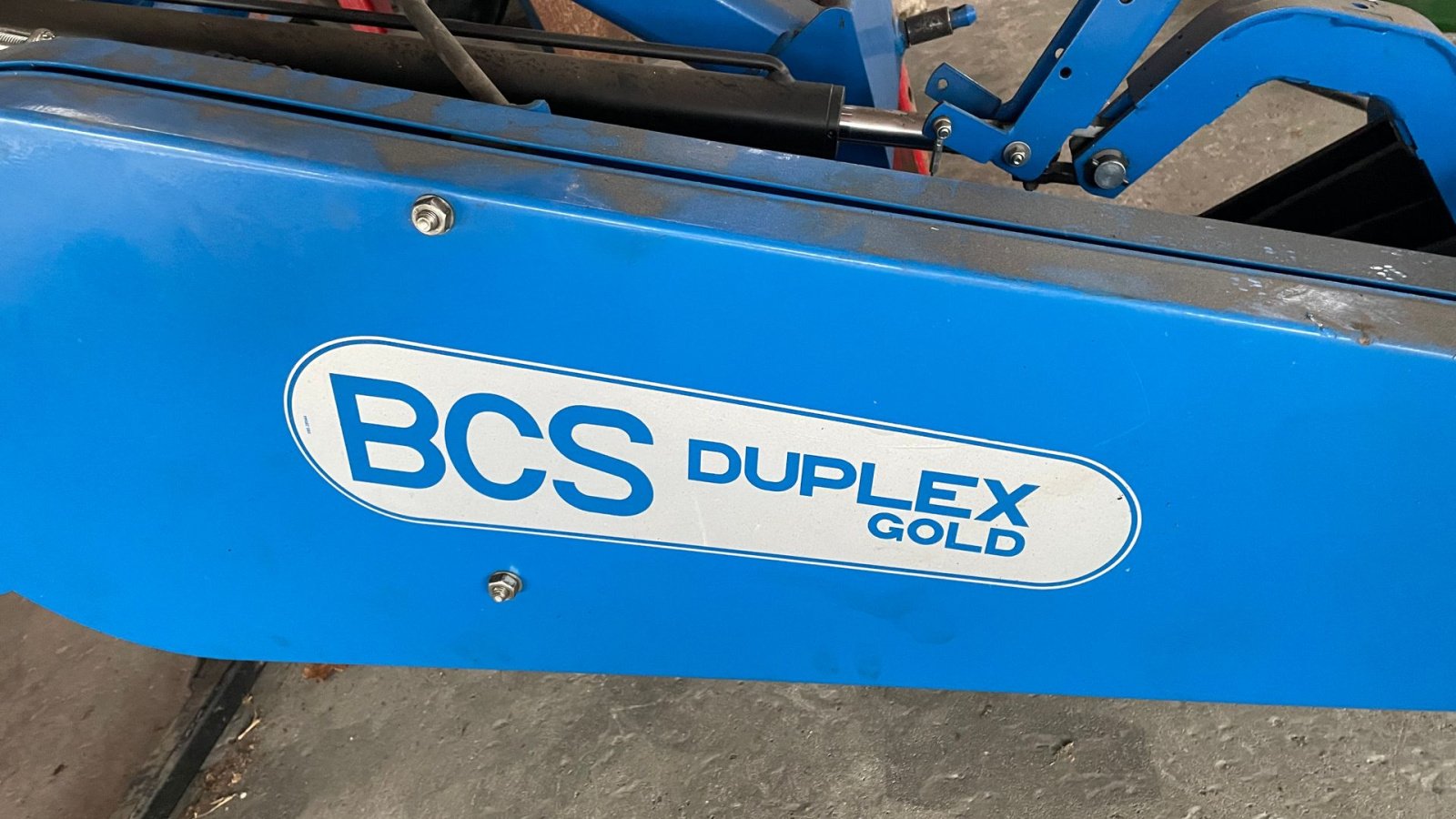 Mähwerk tip BCS Duplex Stone Gold 8 fod Duplex Gold 8 fod 2,42 hk, Gebrauchtmaschine in Helsinge (Poză 3)