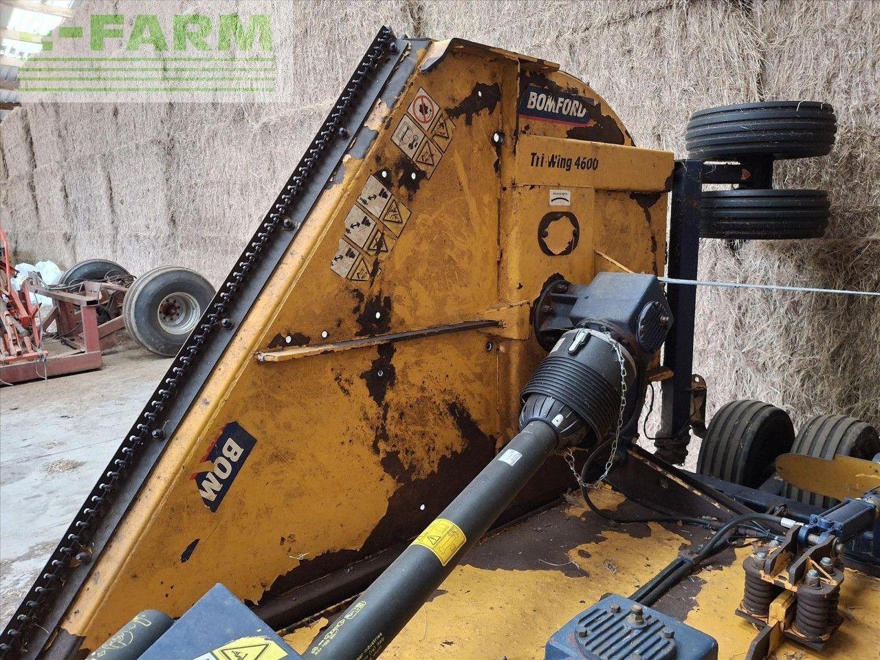 Mähwerk типа Bomford TRI WING 4600, Gebrauchtmaschine в CORNHILL-ON-TWEED (Фотография 3)