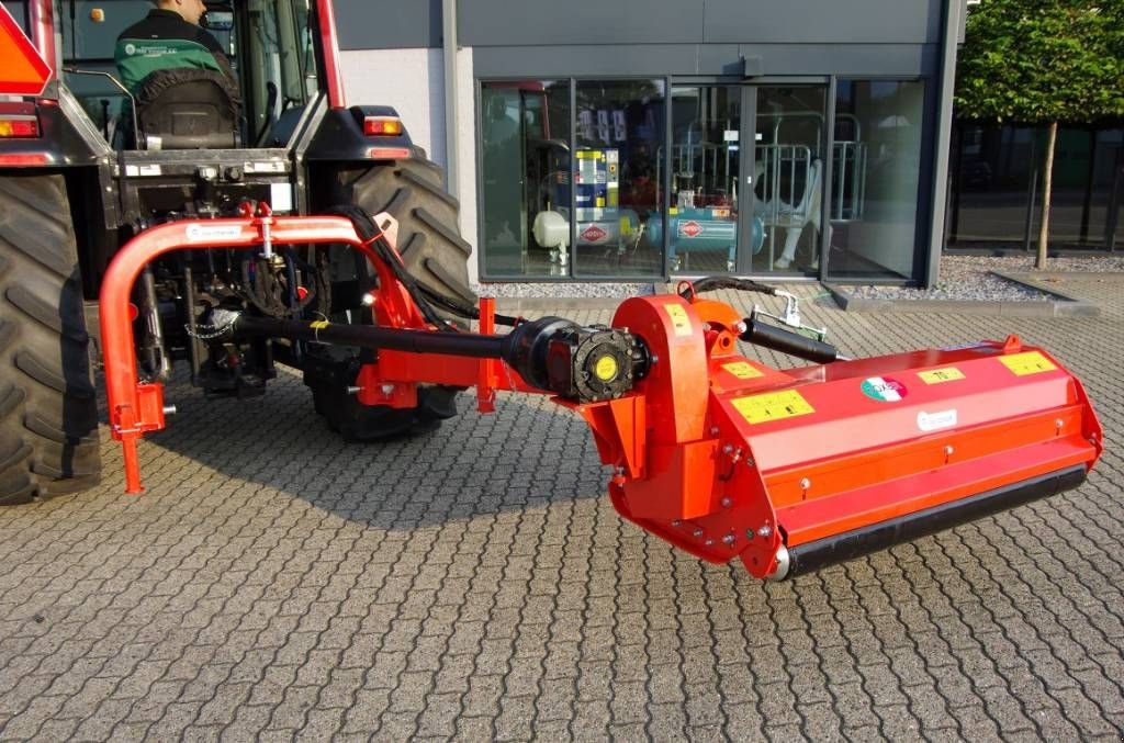 Mähwerk of the type Boxer AGF 160 / AGF 180 Verstekklepelmaaier, Neumaschine in Borne (Picture 5)