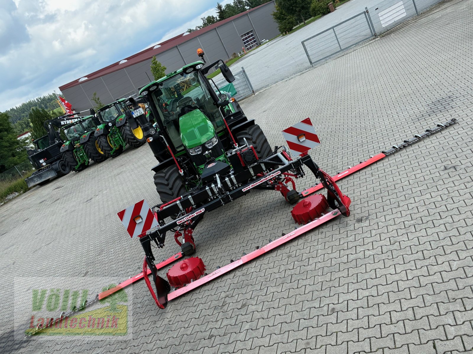 Mähwerk of the type BuB Umwelttechnik Seco Duplex 850 F, Neumaschine in Hutthurm bei Passau (Picture 10)