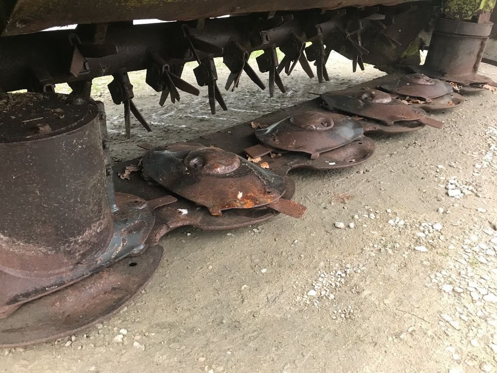 Mähwerk vrste CLAAS Disco 2650 plus, Gebrauchtmaschine v MORLHON LE HAUT (Slika 10)