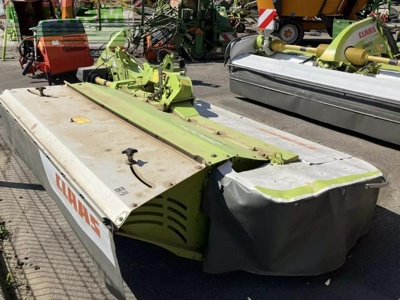 Mähwerk du type CLAAS disco 2800 rc, Gebrauchtmaschine en BLENDECQUES (Photo 2)