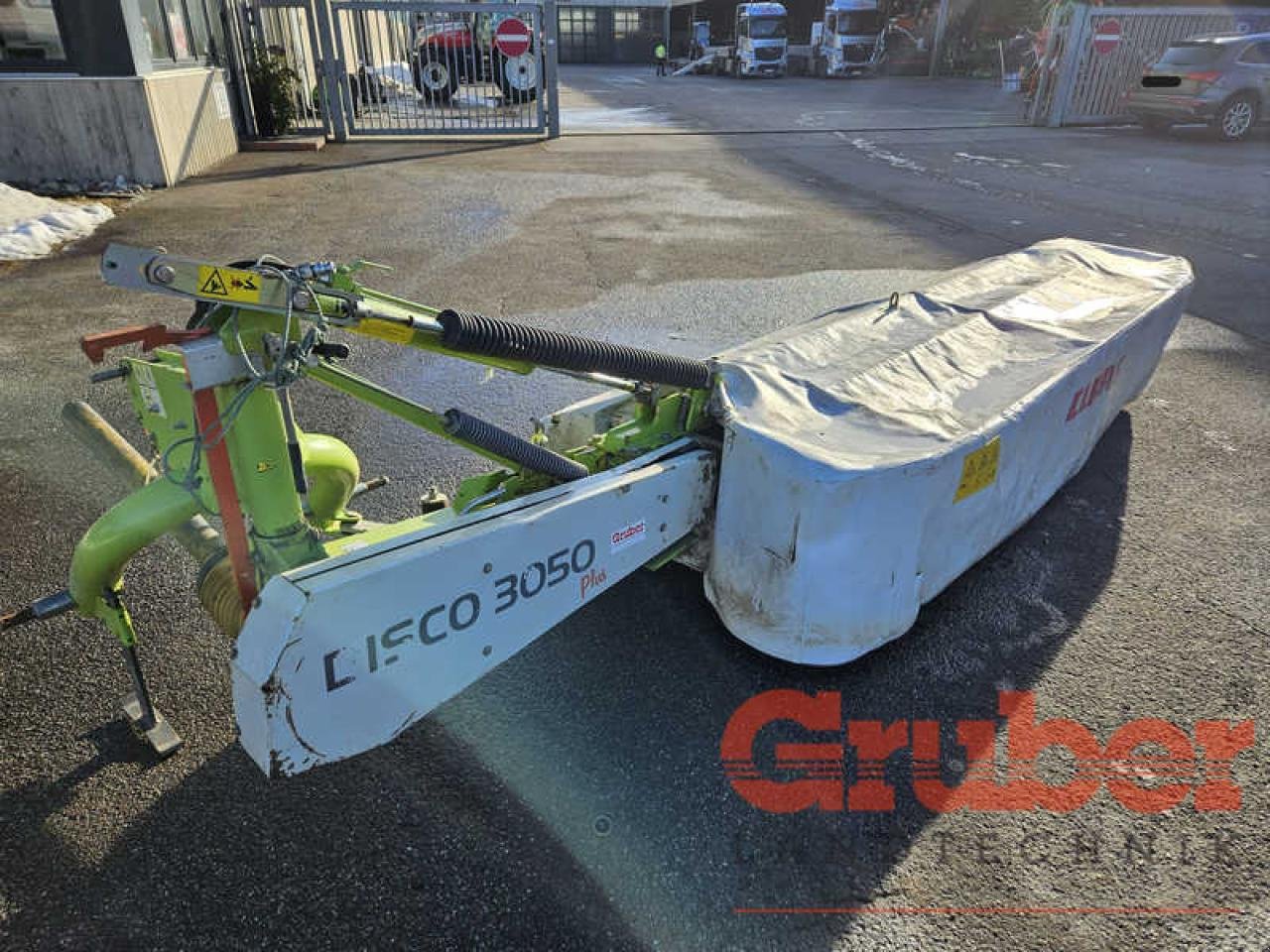 Mähwerk van het type CLAAS Disco 3050 plus, Gebrauchtmaschine in Ampfing (Foto 3)