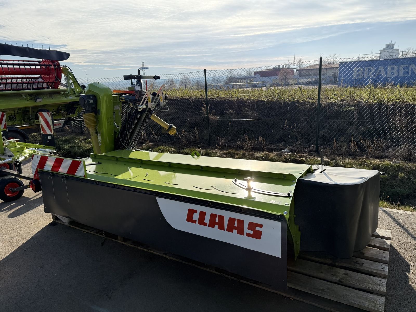 Mähwerk of the type CLAAS Disco 320 C, Neumaschine in Grund (Picture 6)