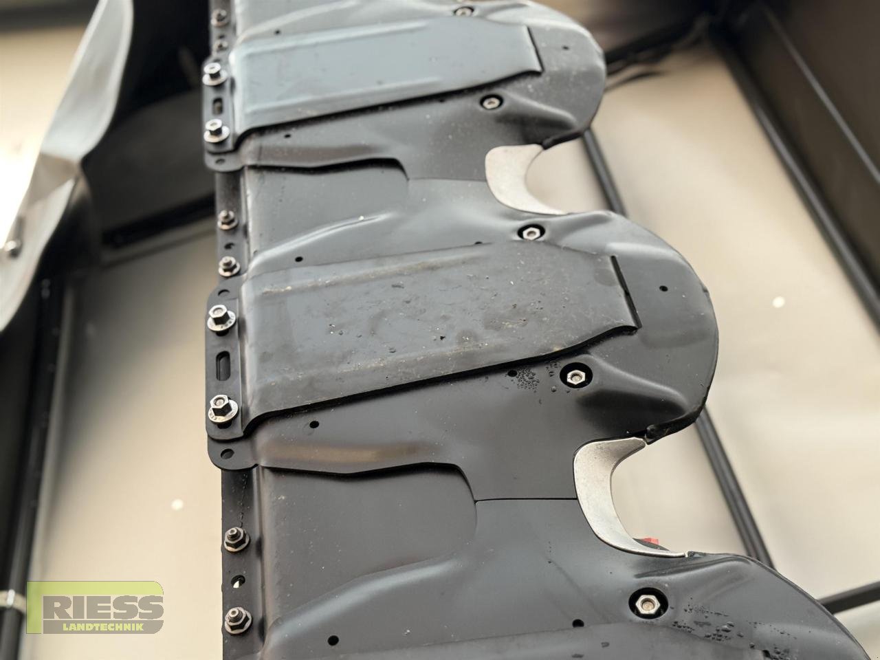 Mähwerk of the type CLAAS DISCO 320, Neumaschine in Homberg/Ohm - Maulbach (Picture 4)