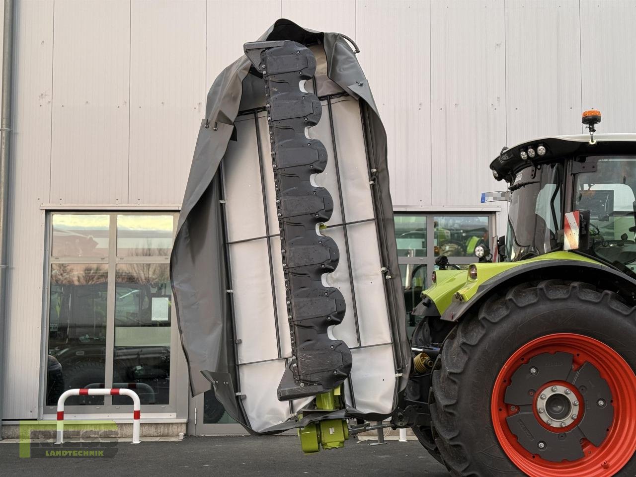 Mähwerk of the type CLAAS DISCO 320, Neumaschine in Homberg/Ohm - Maulbach (Picture 7)