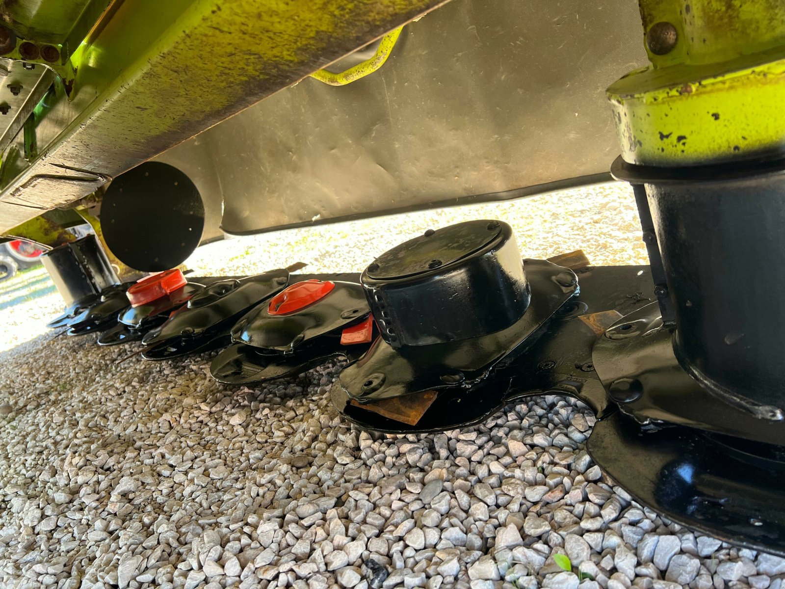 Mähwerk of the type CLAAS DISCO 3200 F PROFIL, Gebrauchtmaschine in SAINT ANDIOL (Picture 9)