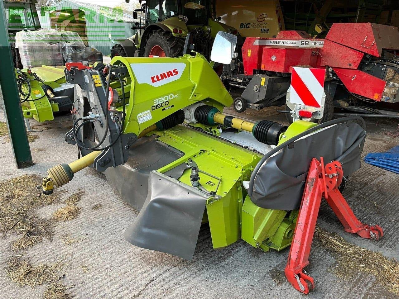 Mähwerk от тип CLAAS DISCO 3200 FC MOVE, Gebrauchtmaschine в CANE END, READING (Снимка 3)