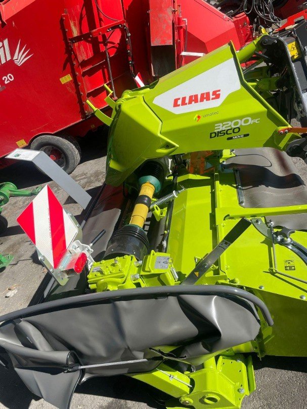Mähwerk des Typs CLAAS DISCO 3200 FC MOVE, Neumaschine in Domdidier (Bild 3)