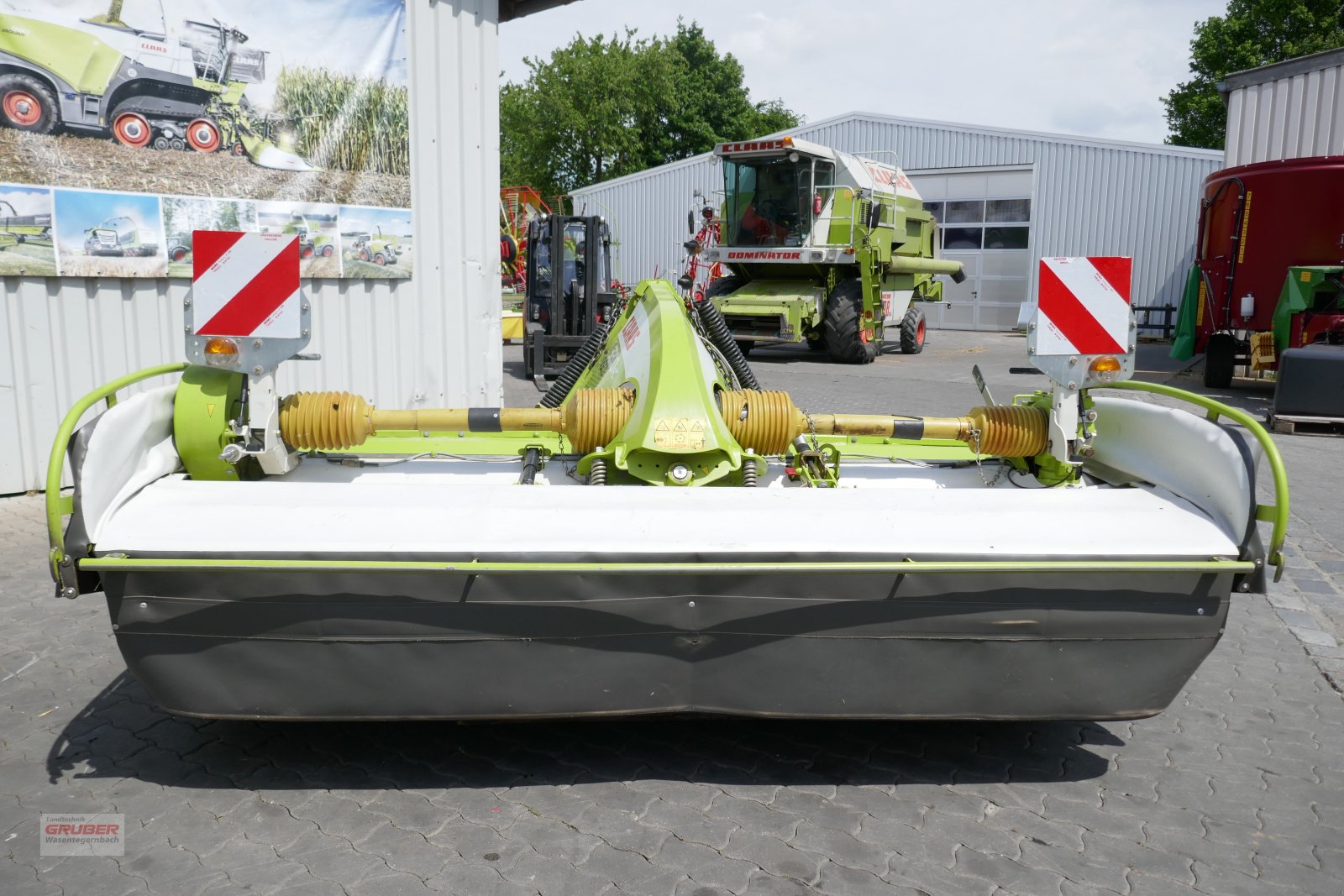 Mähwerk of the type CLAAS Disco 3200 FC Profil, Gebrauchtmaschine in Dorfen (Picture 1)