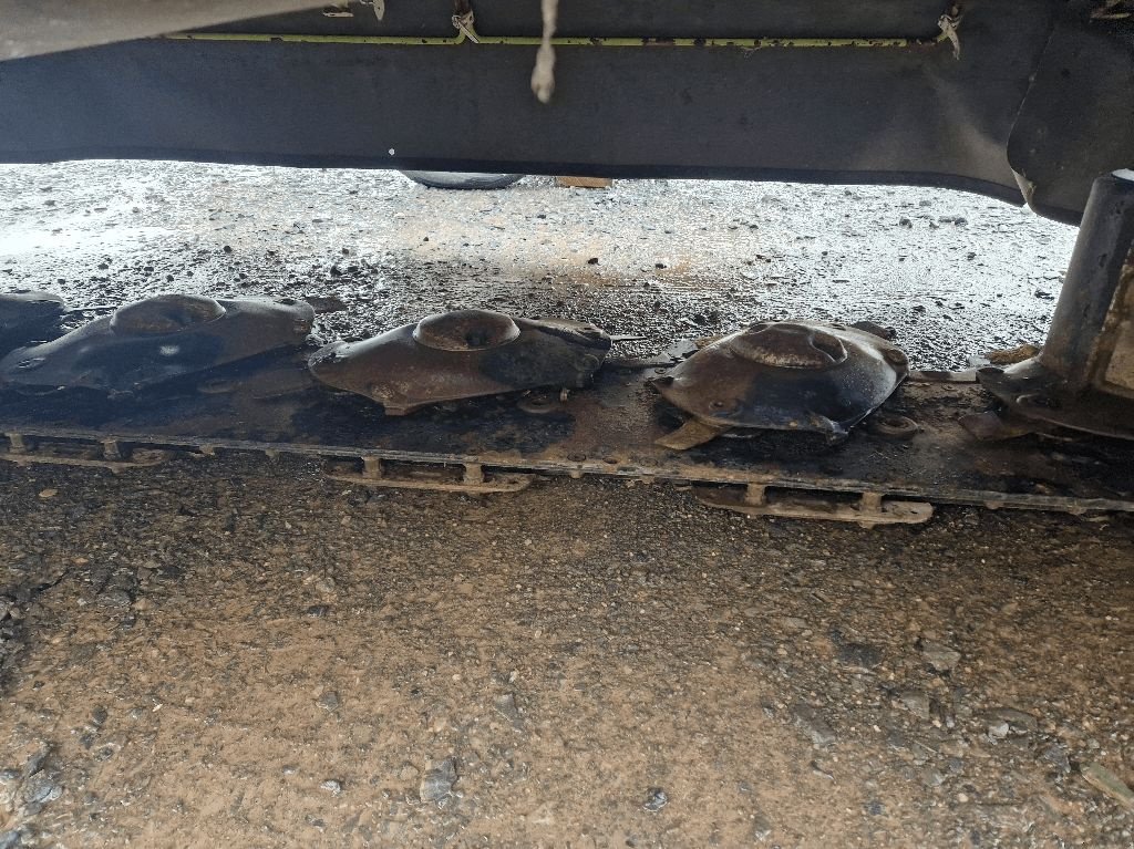 Mähwerk des Typs CLAAS Disco 3200, Gebrauchtmaschine in azerailles (Bild 8)